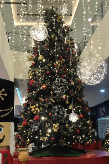 decoración e iluminación árbol de navidad centros comerciales Bogotá - Medellín